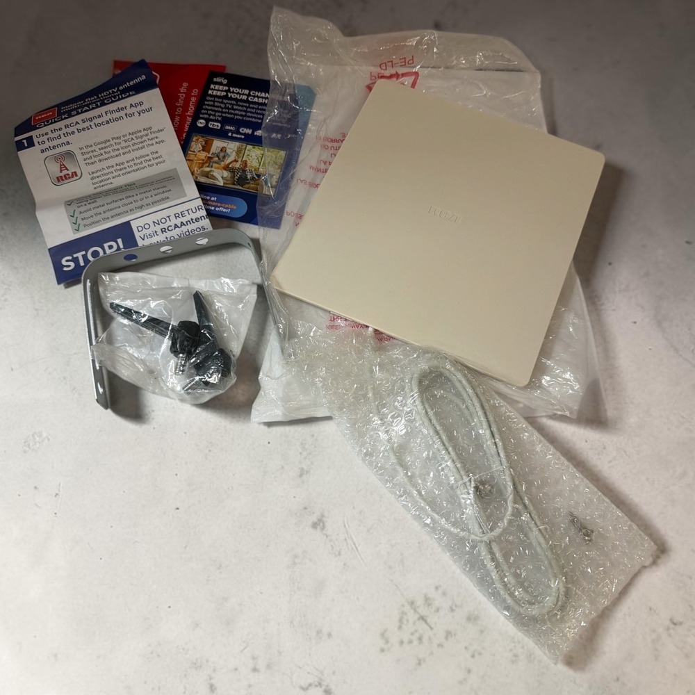 RCA Indoor Flat HDTV Antenna Multi-Directional White with Mounting Hardware
